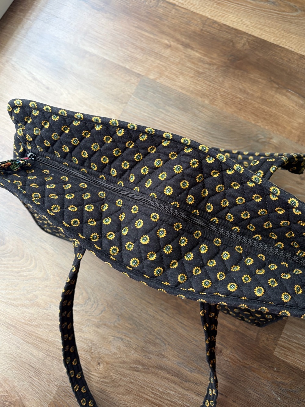 Vera Bradley Retired Black Little Betsy Quilted Tote - Picture 3 of 6